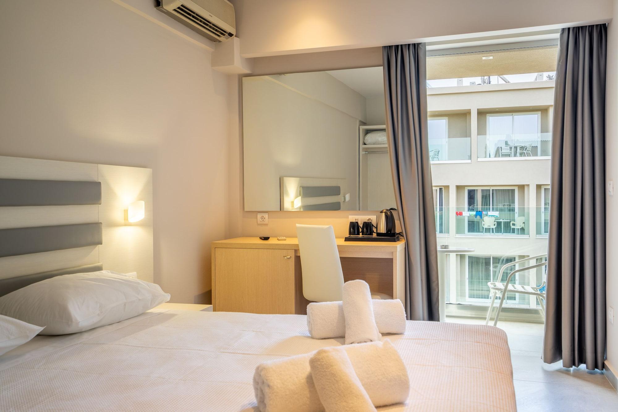 Cnic Gemini Hotel 메손기 외부 사진