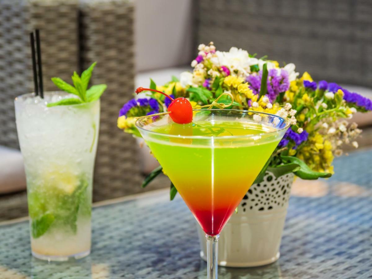 Cnic Gemini Hotel 메손기 외부 사진